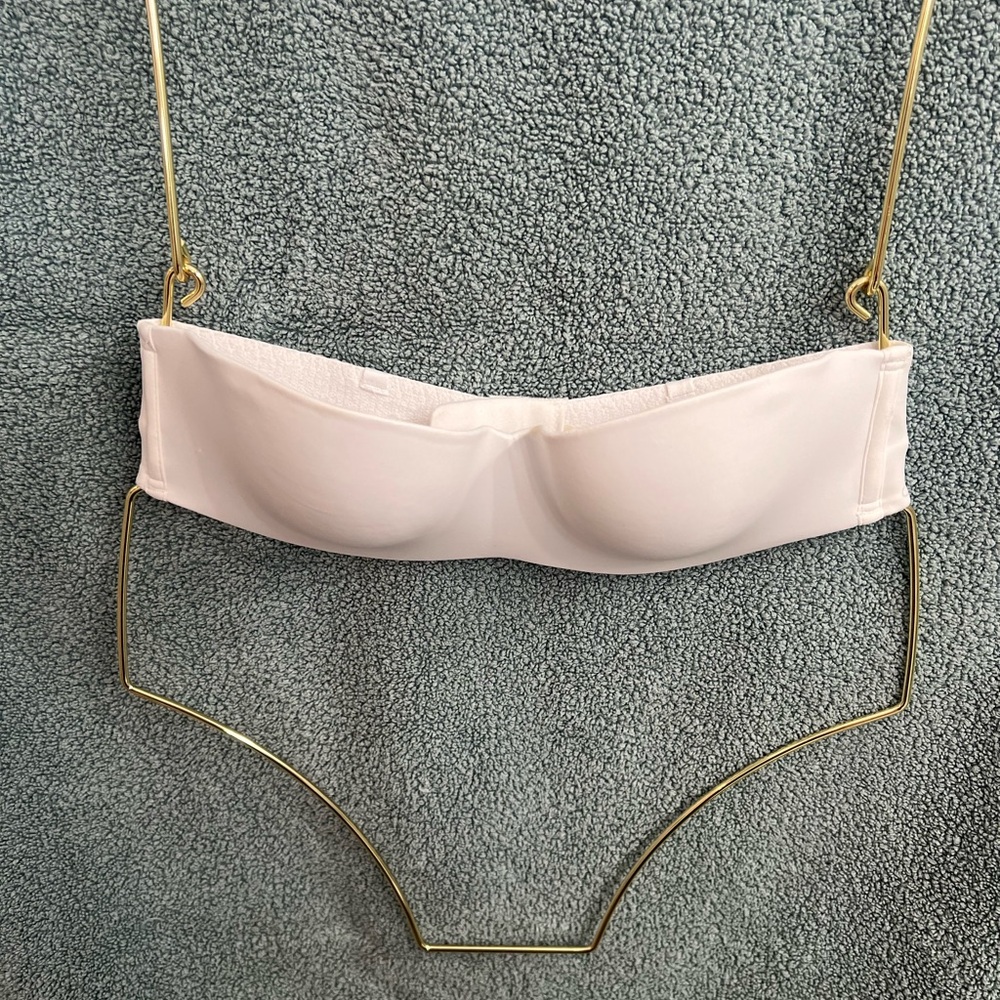 Victoria's Secret White Strapless bra